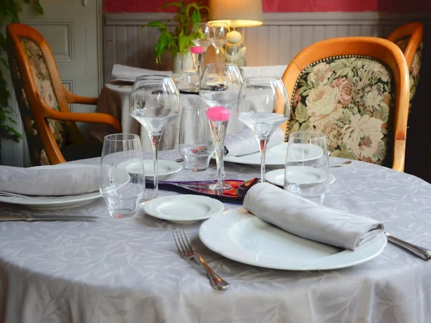 Logis Hôtel Du Dauphin