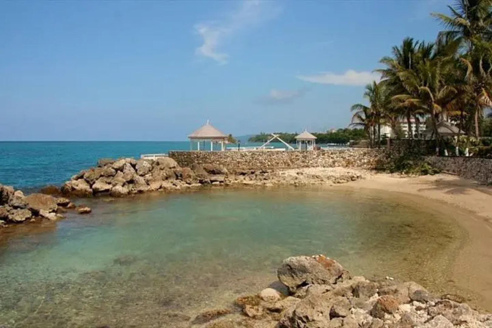 Chrisanns Beach Resort Apt 21