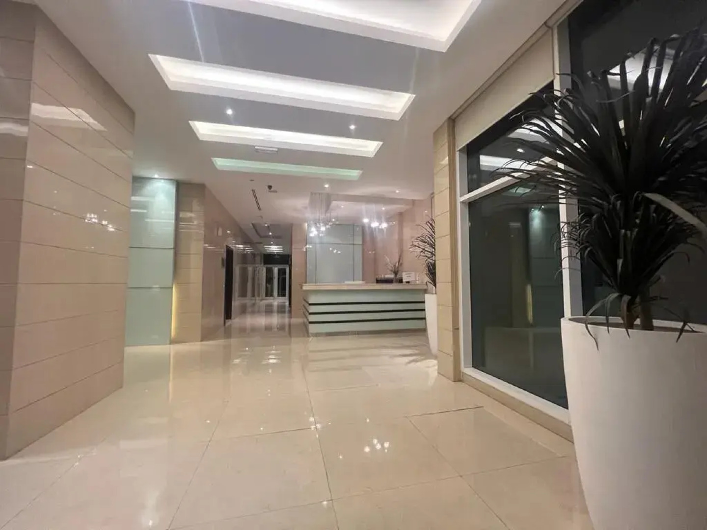 White luxury Suite hotel