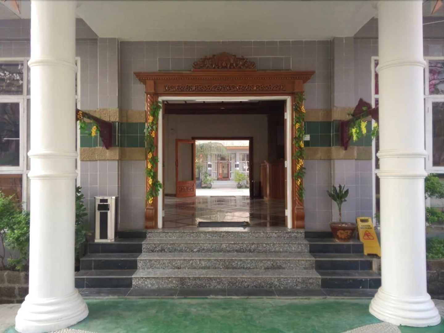 Mrauk U Hotel