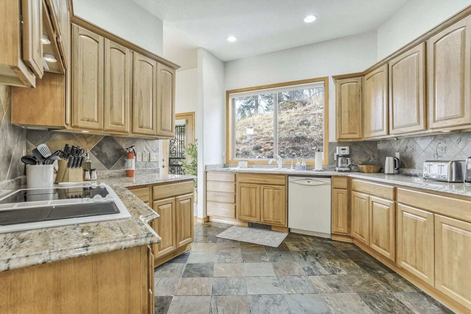 5Br|Mountain Luxury☀Hiking☀Dog Friendly!