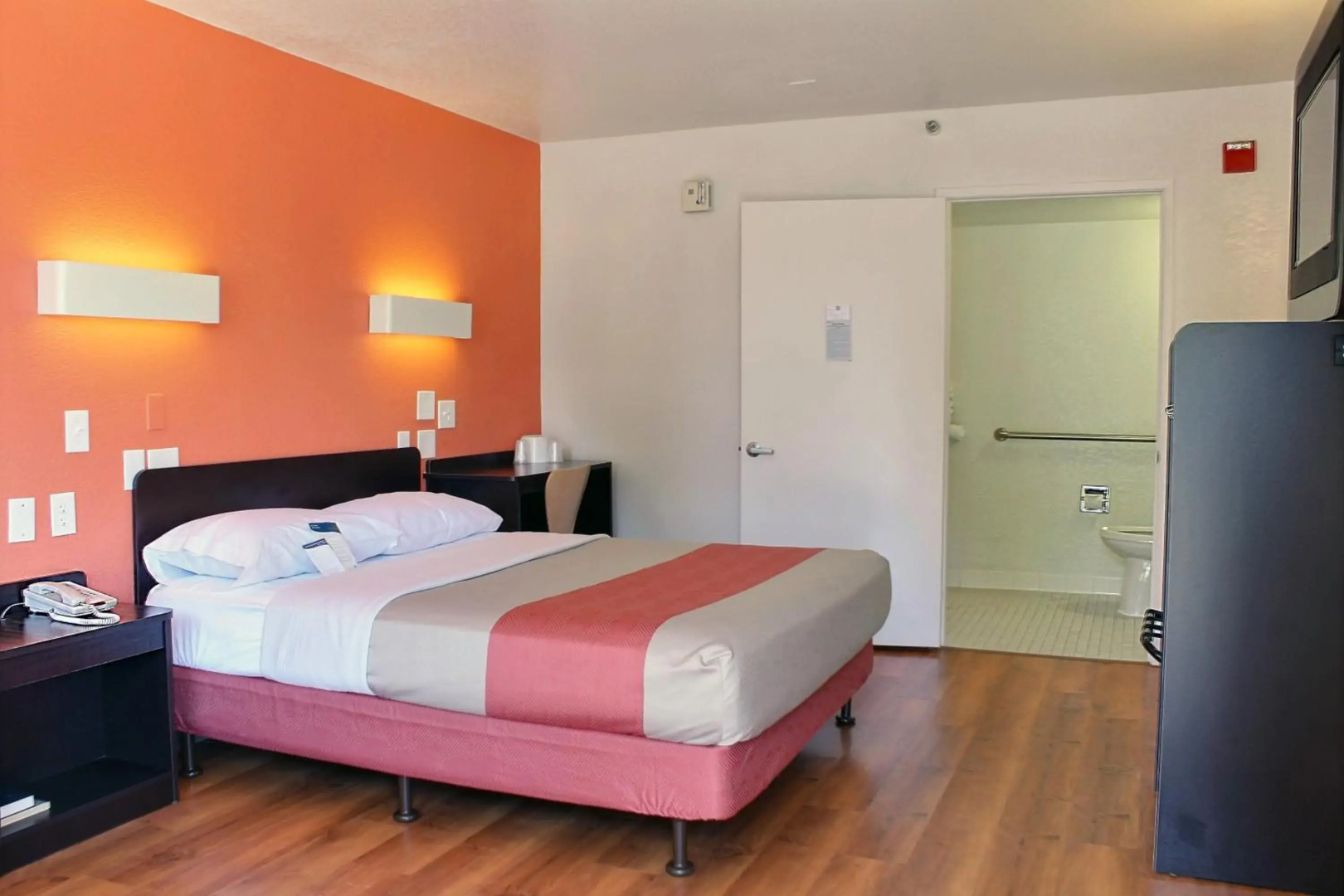 Motel 6 San Luis Obispo, CA - South