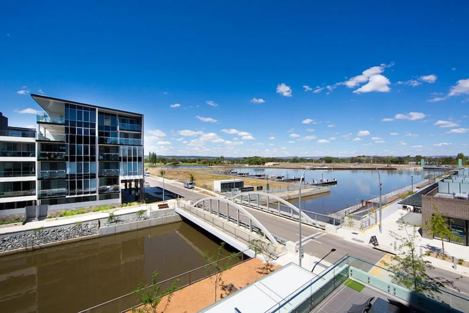 Accommodate Canberra - Aurora