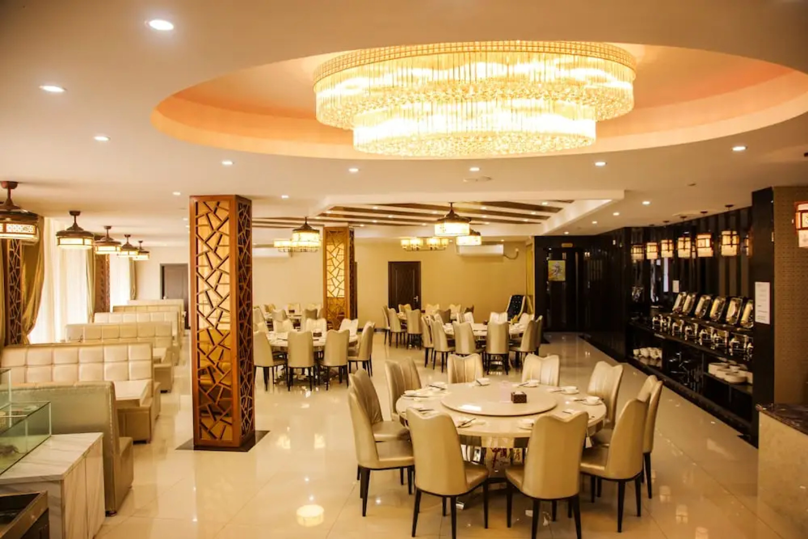 Jing Pin Century Hotel
