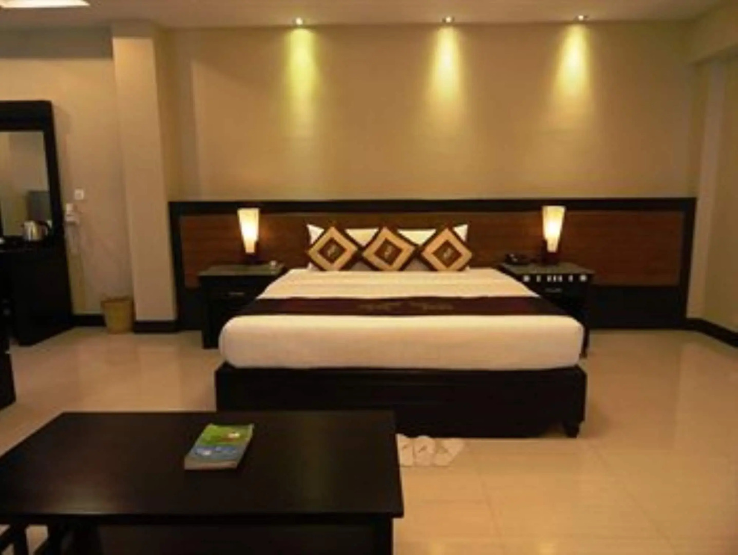 Rock Royal Hotel & Resort