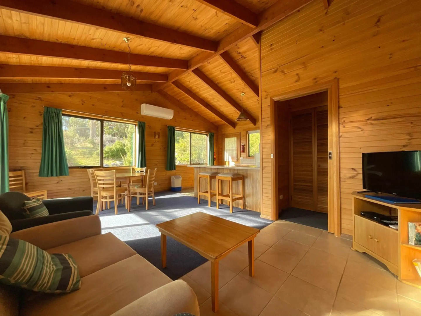 Silver Ridge Retreat