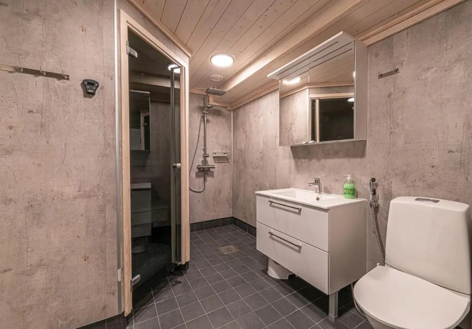 Levikaira Apartments - Log Cabins