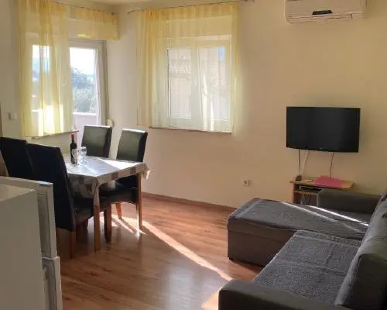 Apartments Nešić Peroj