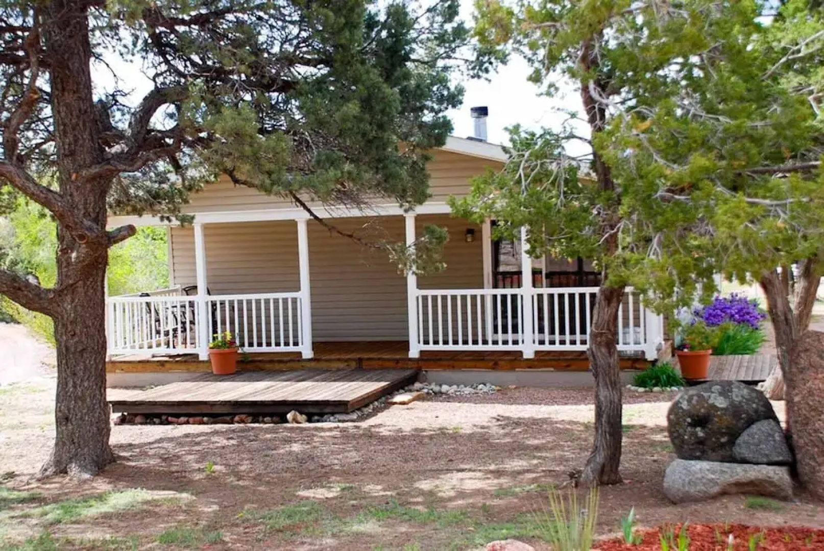 Royal Gorge Cabins