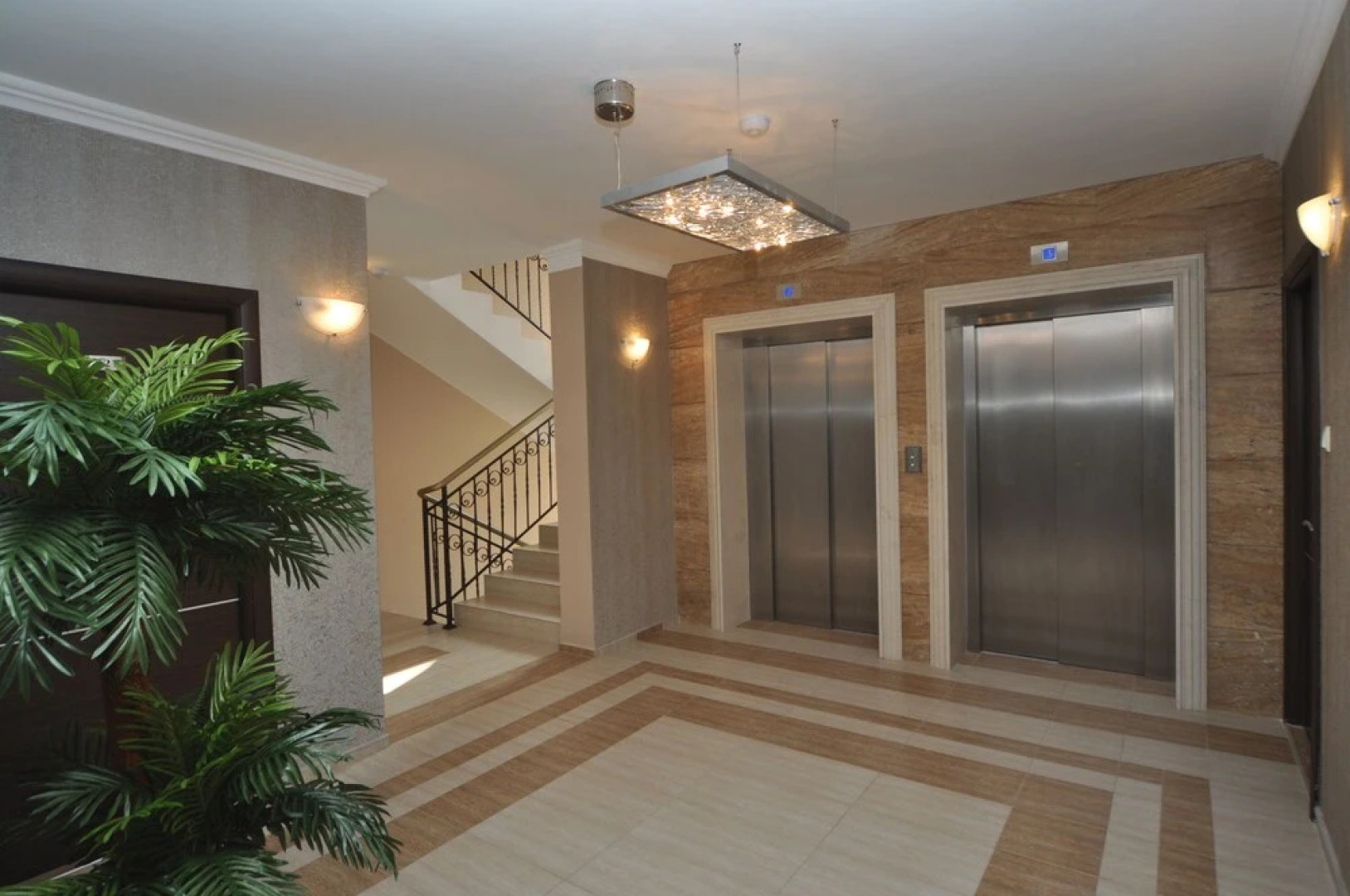 Apartcomplex Harmony Suites