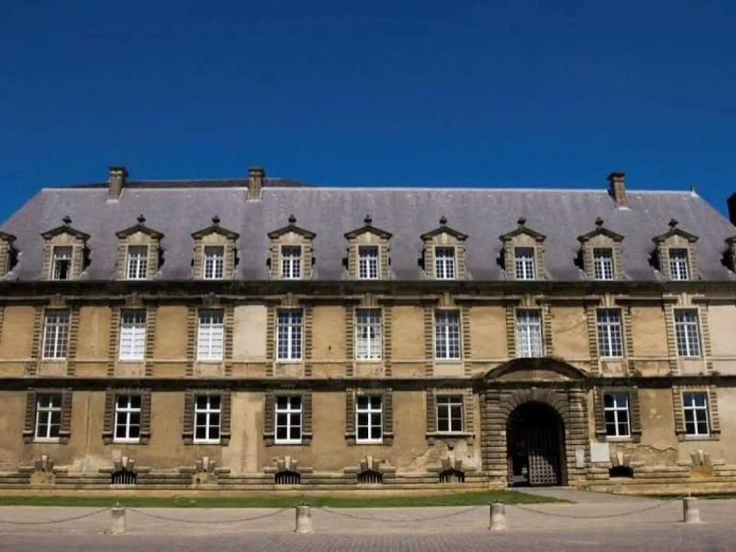 Charming holiday home in Givonne in the Ardennes