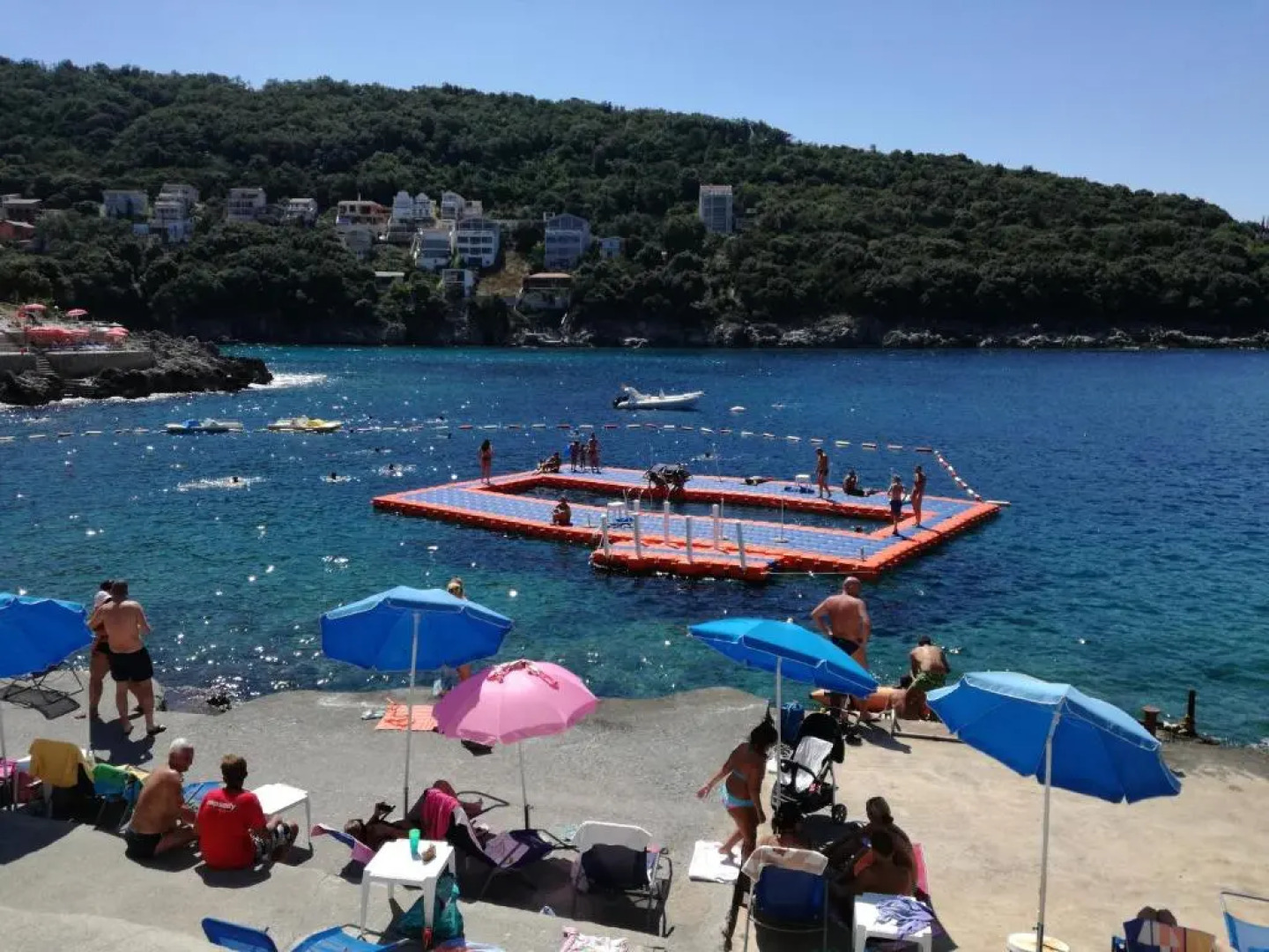 Apartments and Studios Anicic