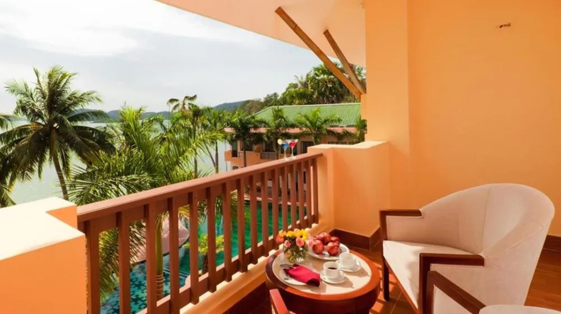 Hon Trem Resort & Spa