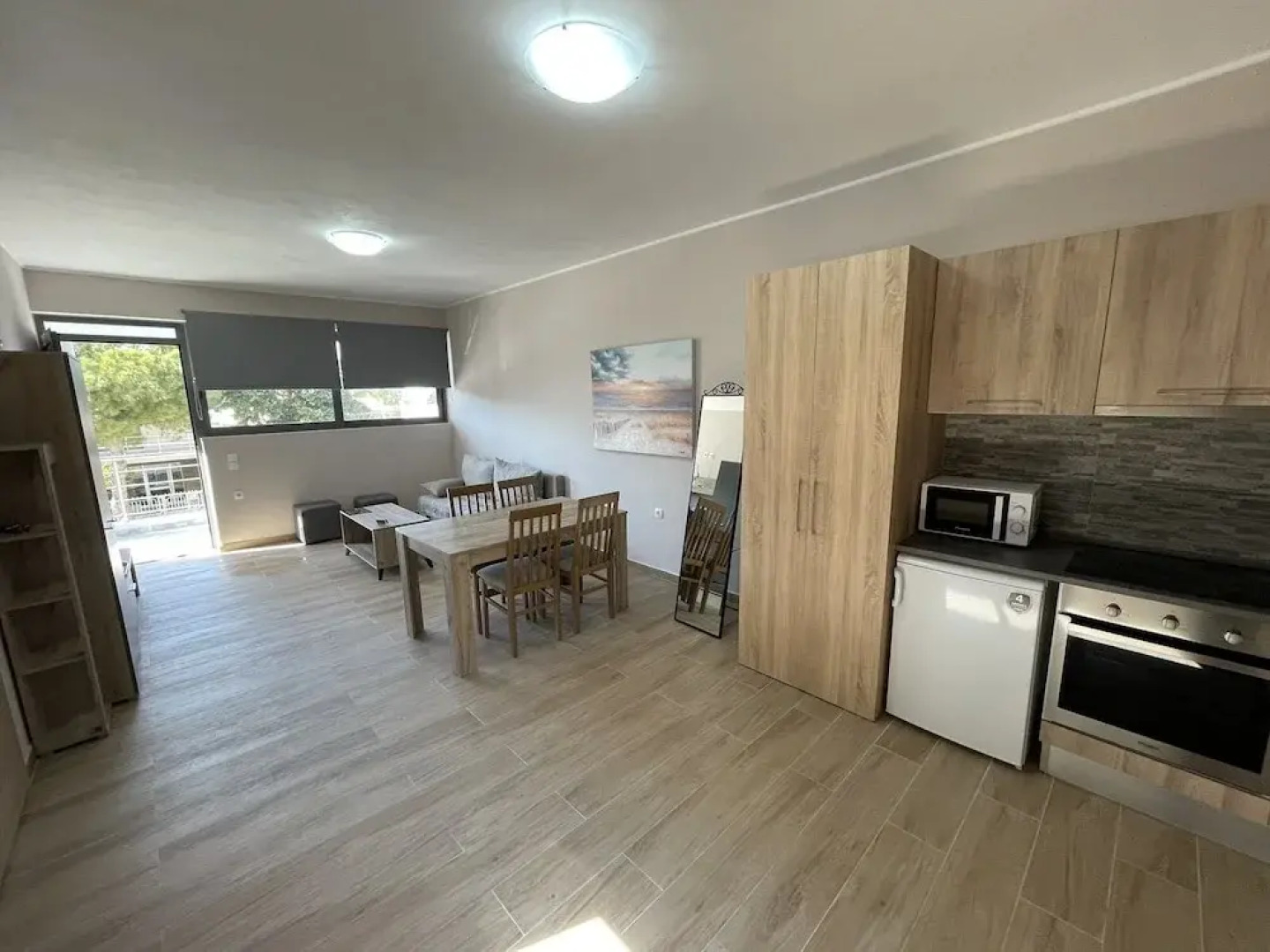 Avr Deluxe Suites 6 Airport Free Shuttle