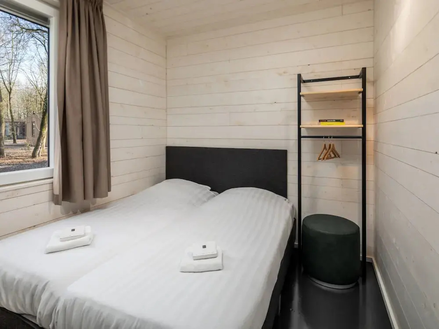 Lodge in Schaijk With Garden Terrace