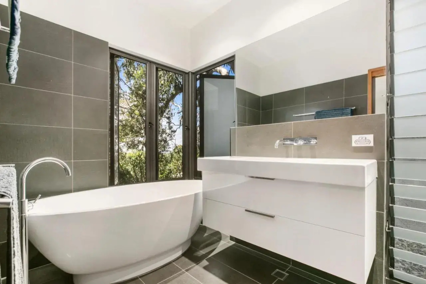 Banyandah - 7 Pratt Court