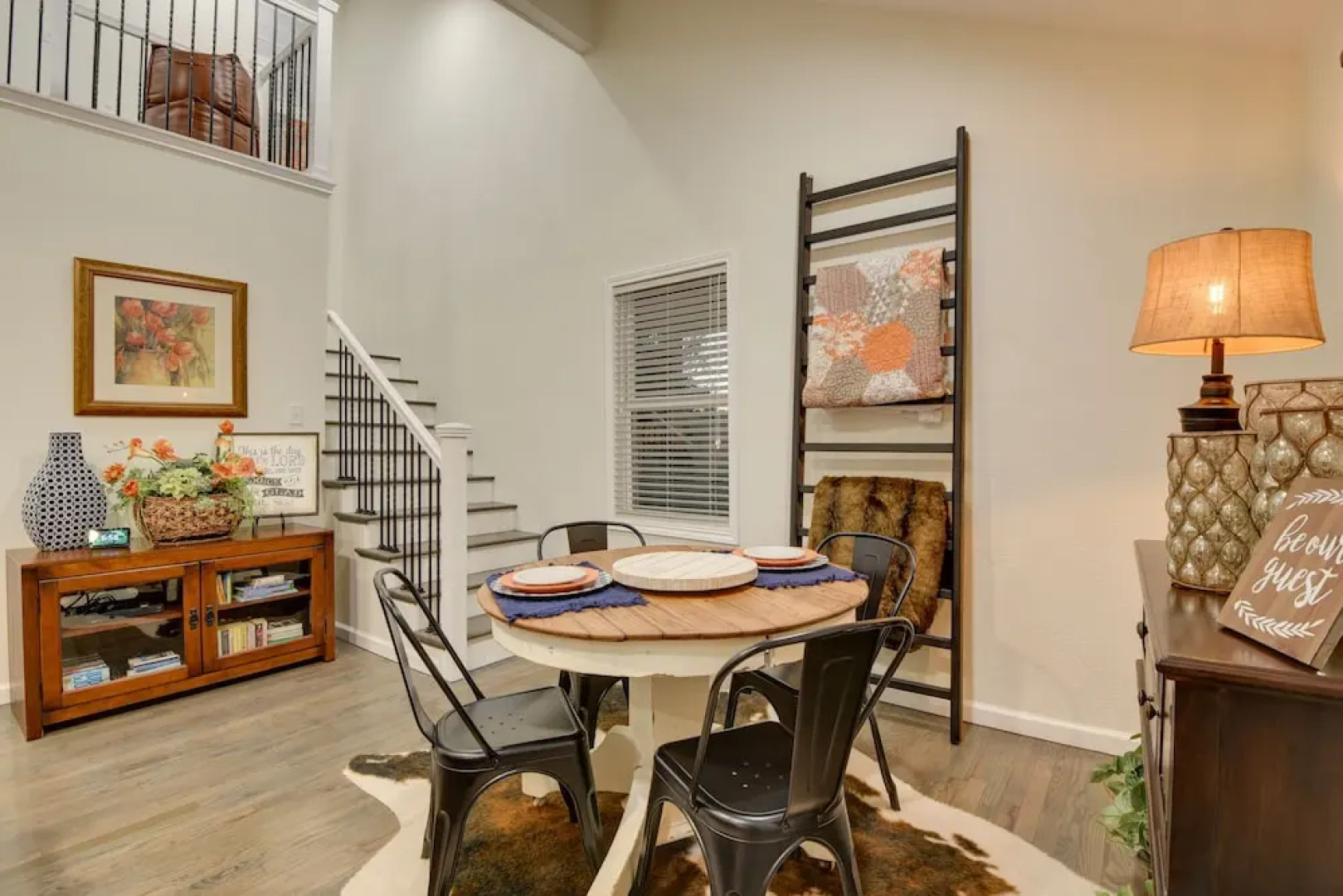 Updated Granbury Home in Historic District!