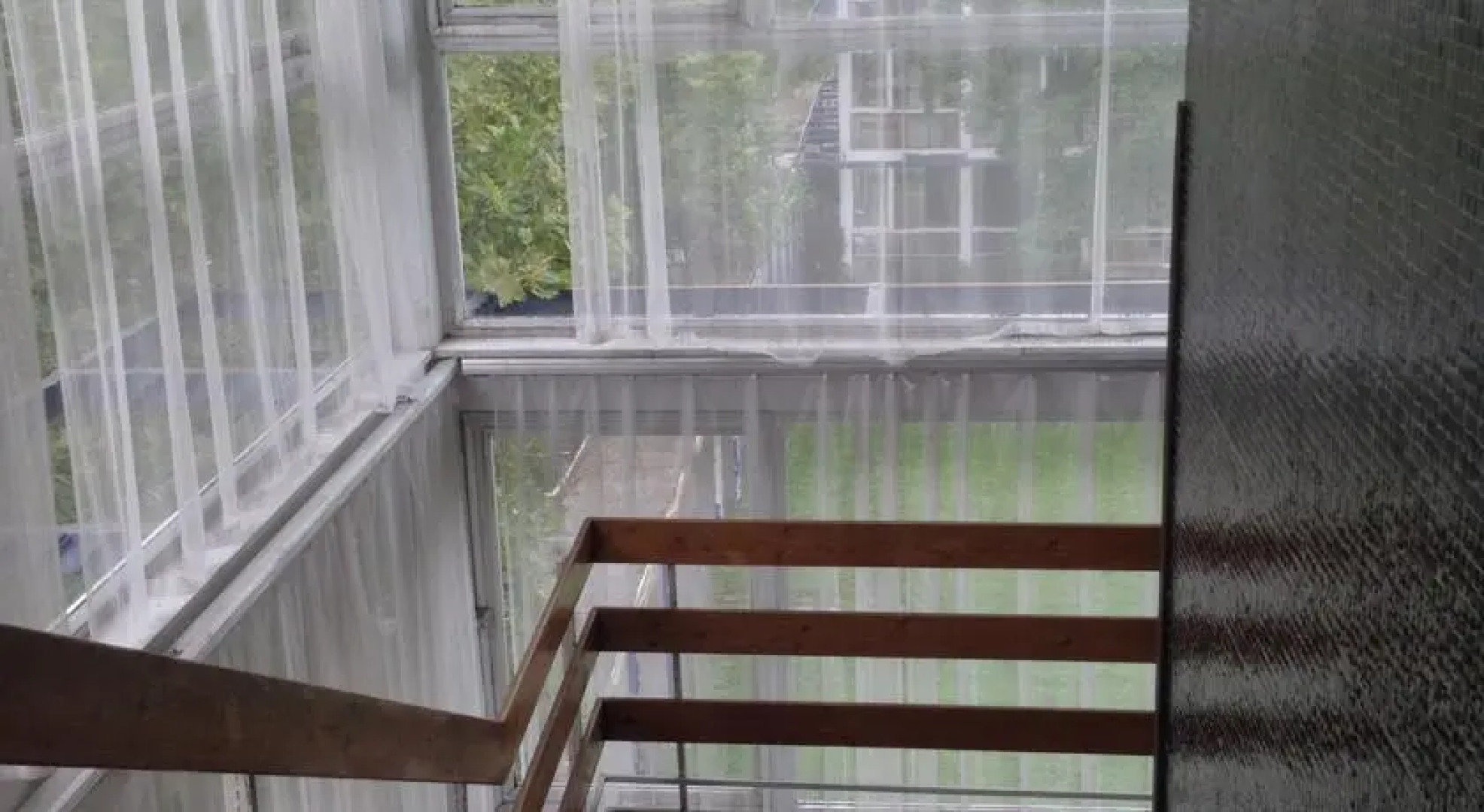 Party Beach Youth Hostel