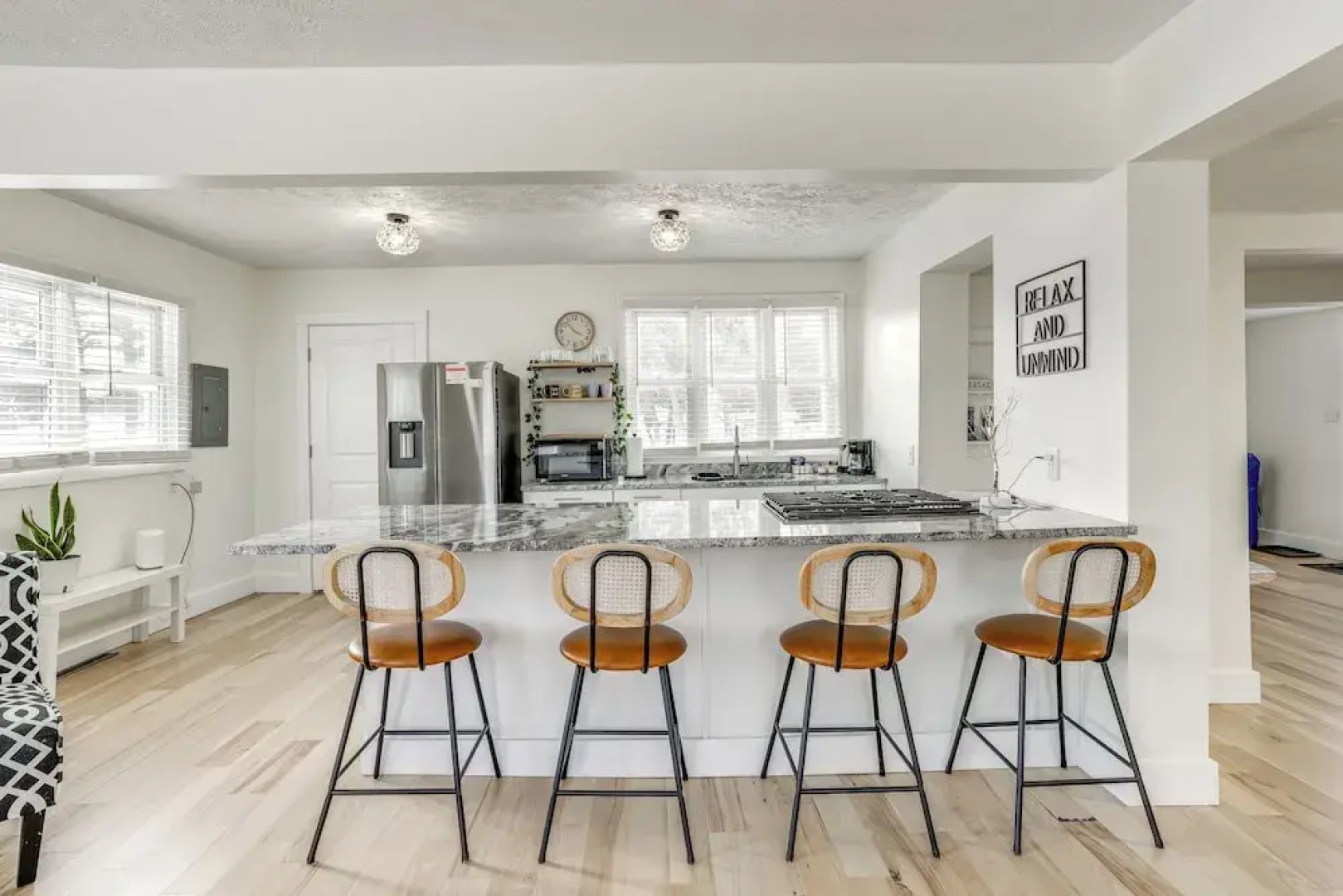 Serene South Haven Retreat w/ Deck: 1 Mi to Dtwn!