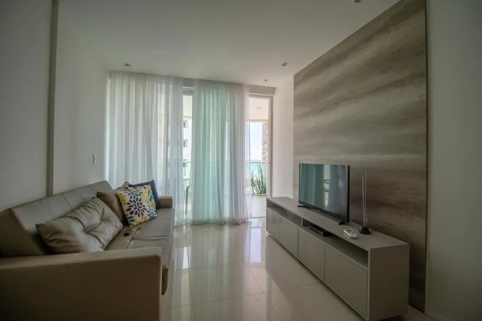 Wave Suítes Hotel & Lounge Bar