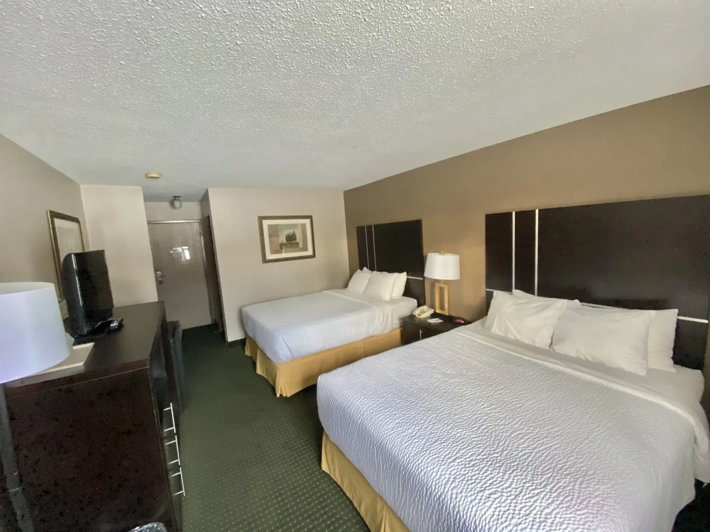 Ramada by Wyndham Whitecourt