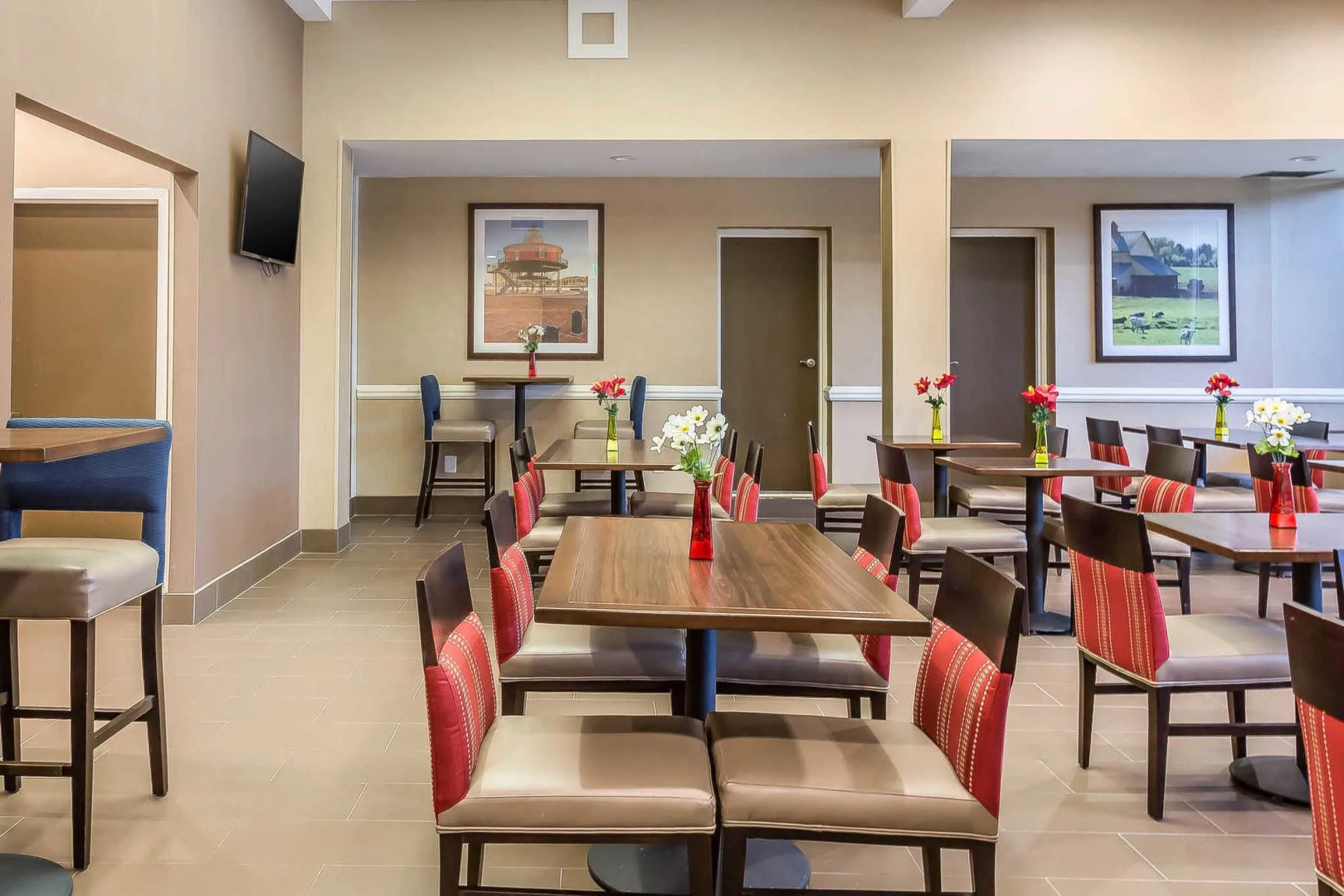 Comfort Inn & Suites Aberdeen near APG