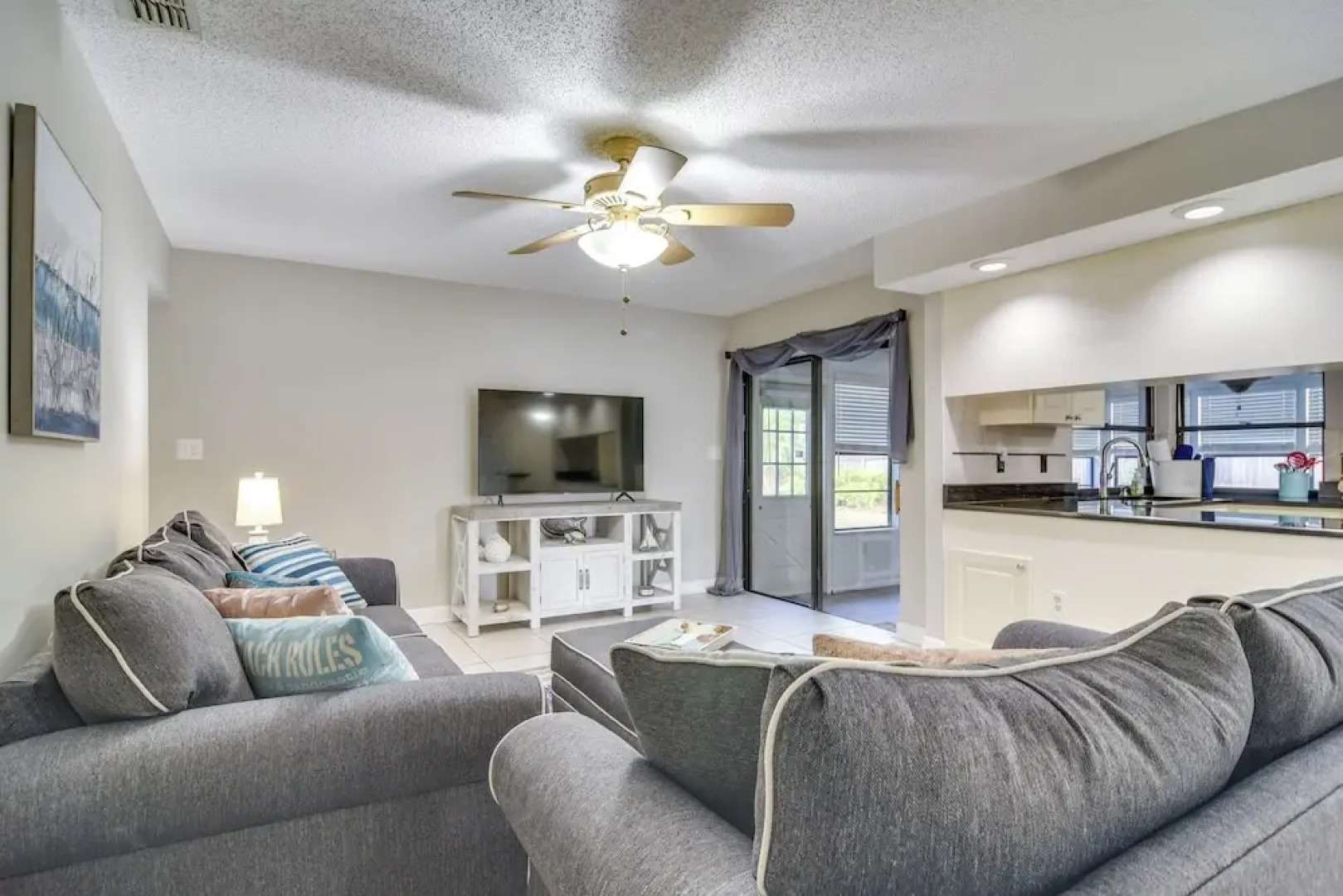 Coastal Getaway in Seminole < 3 Mi to Beach!