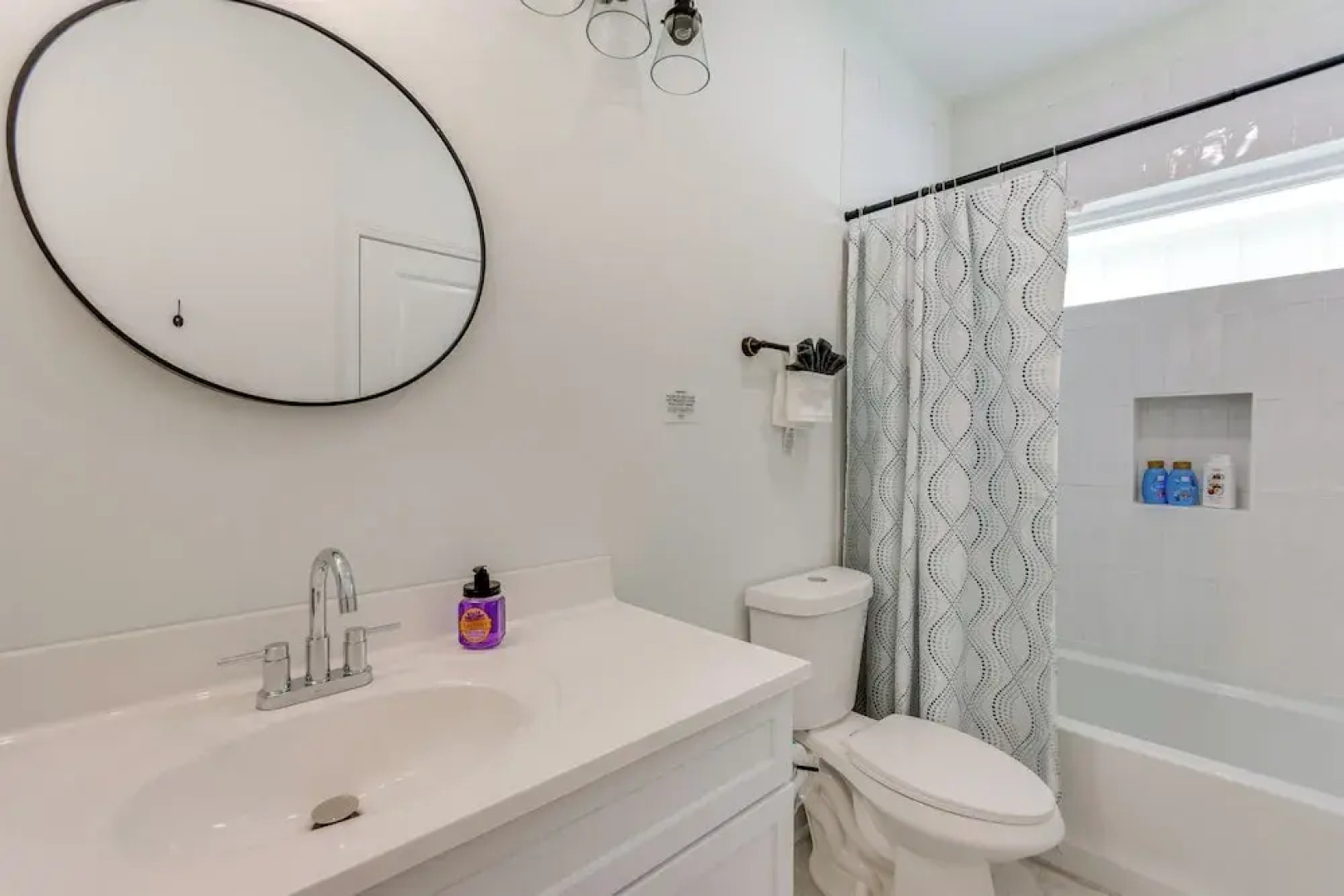 Walk to Beach: Home w/ Ocean View in Navarre!