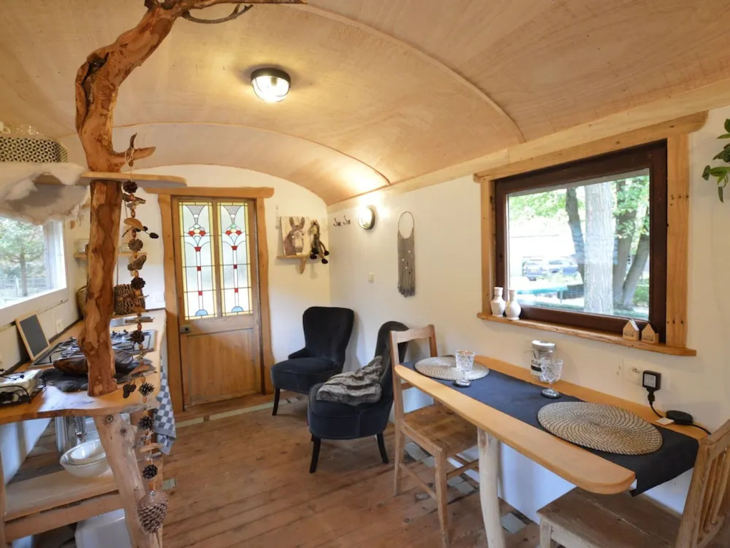 Charming Cottage in Zeeland with Hot Tub