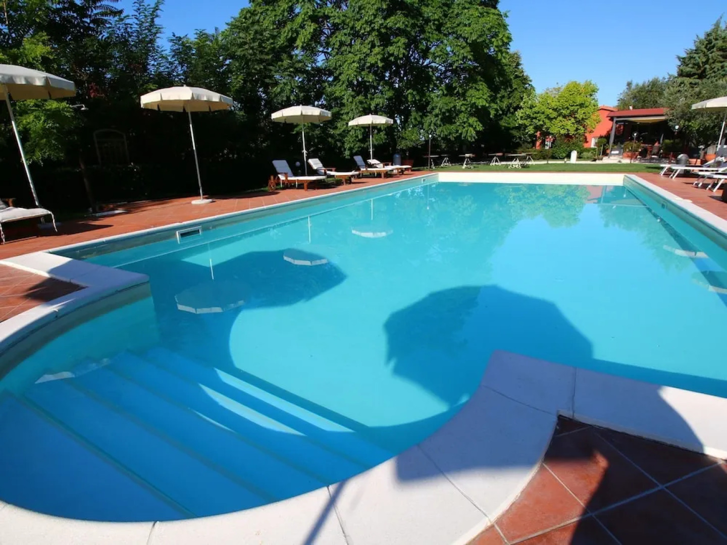 Pretty Cottage in Colonnella With Swimming Pool