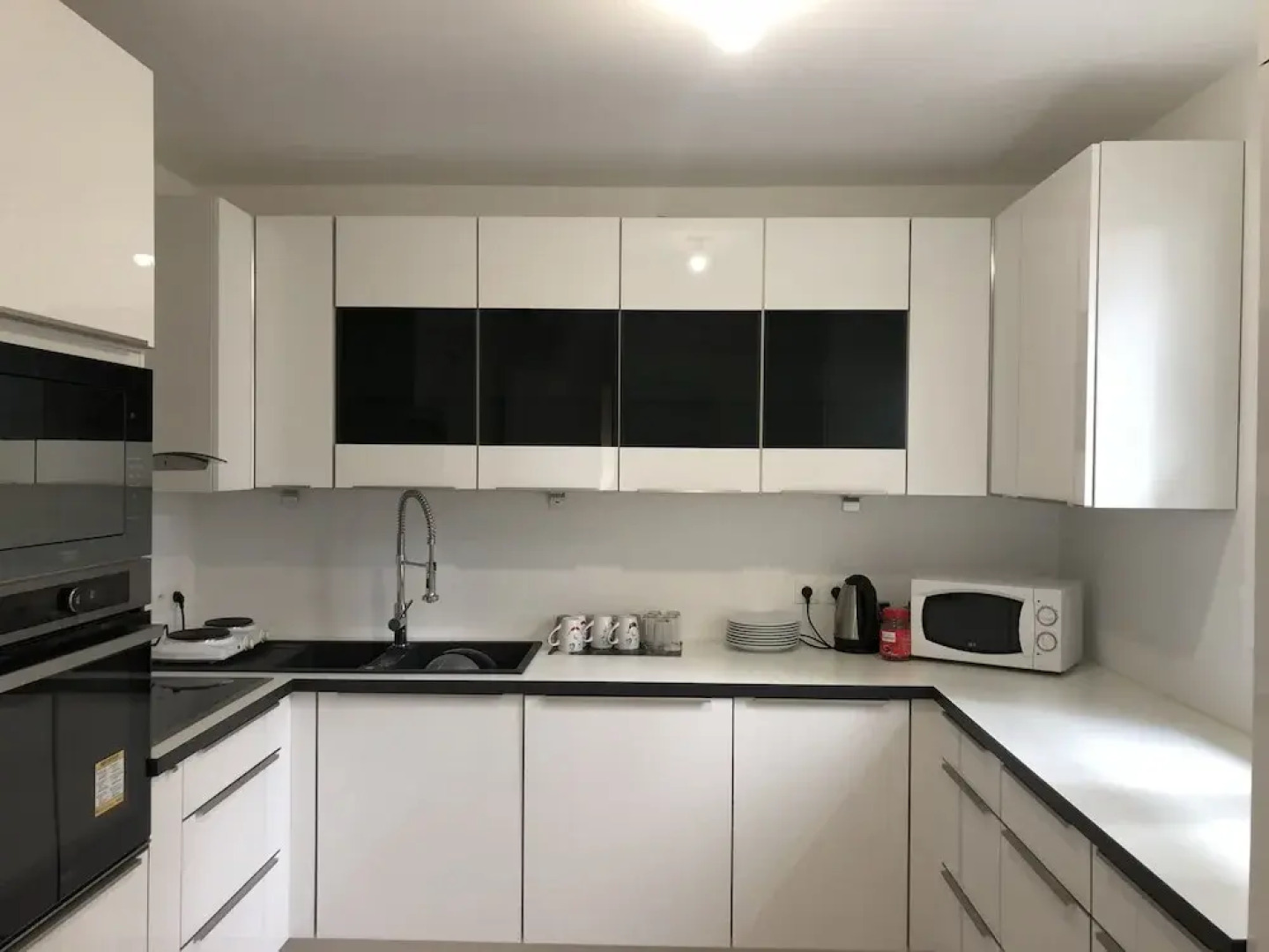 Abisha Disney Golden House