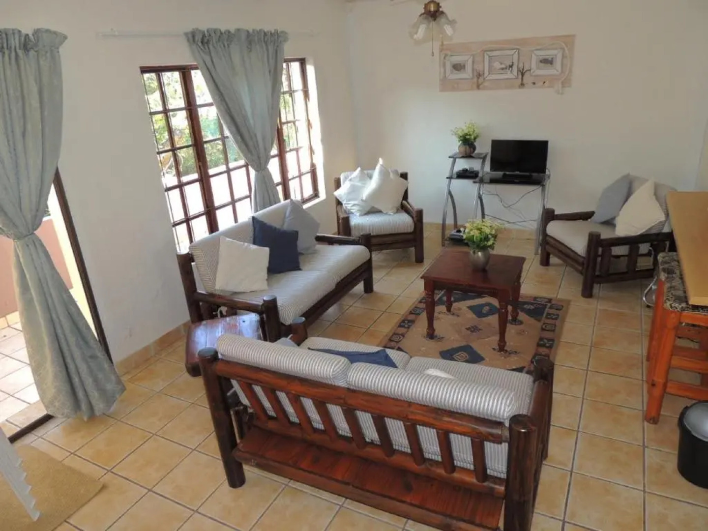 Woodgrange Garden Cottages