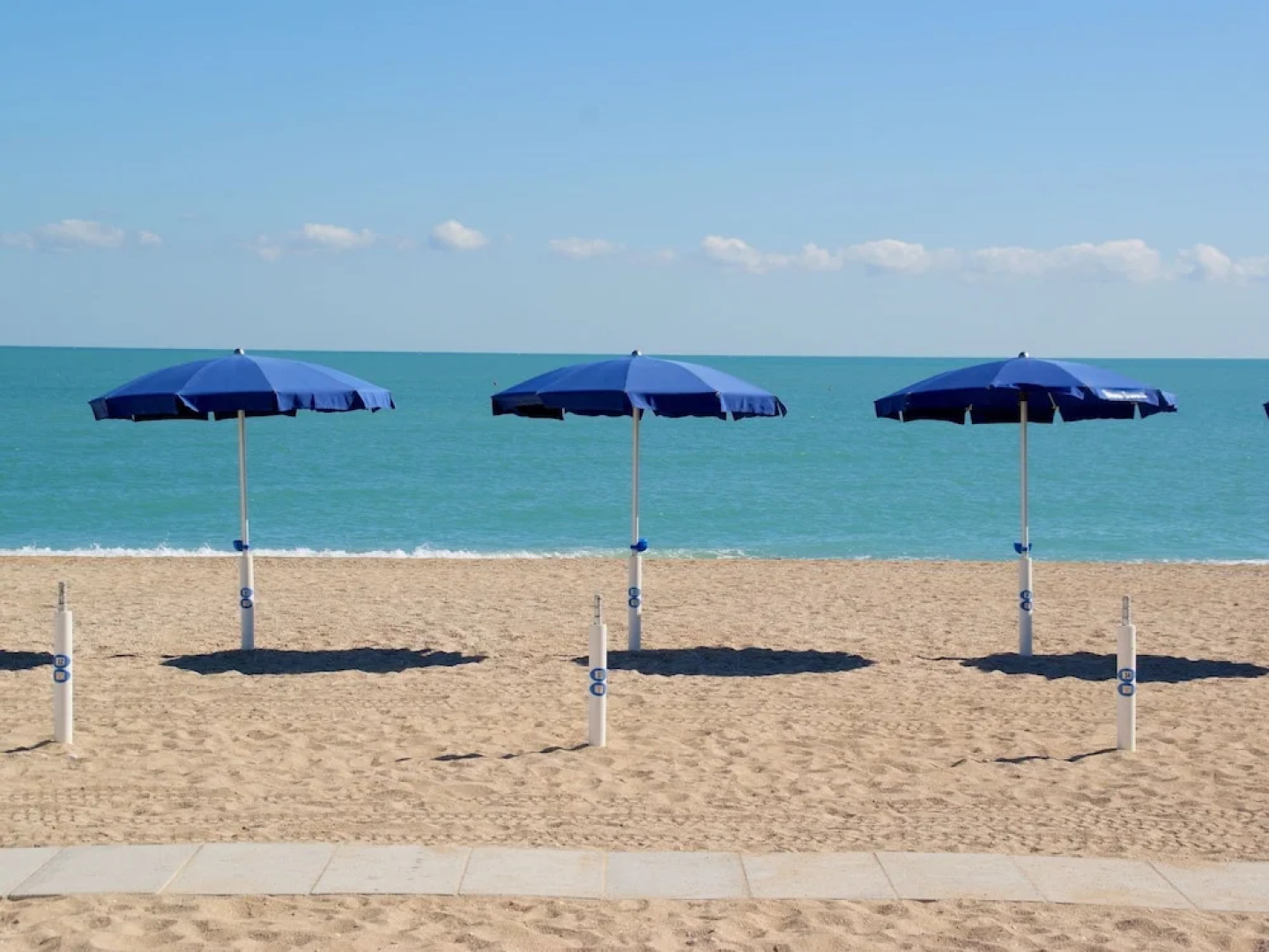 Neat Apartment With air Conditioning Near the Beach