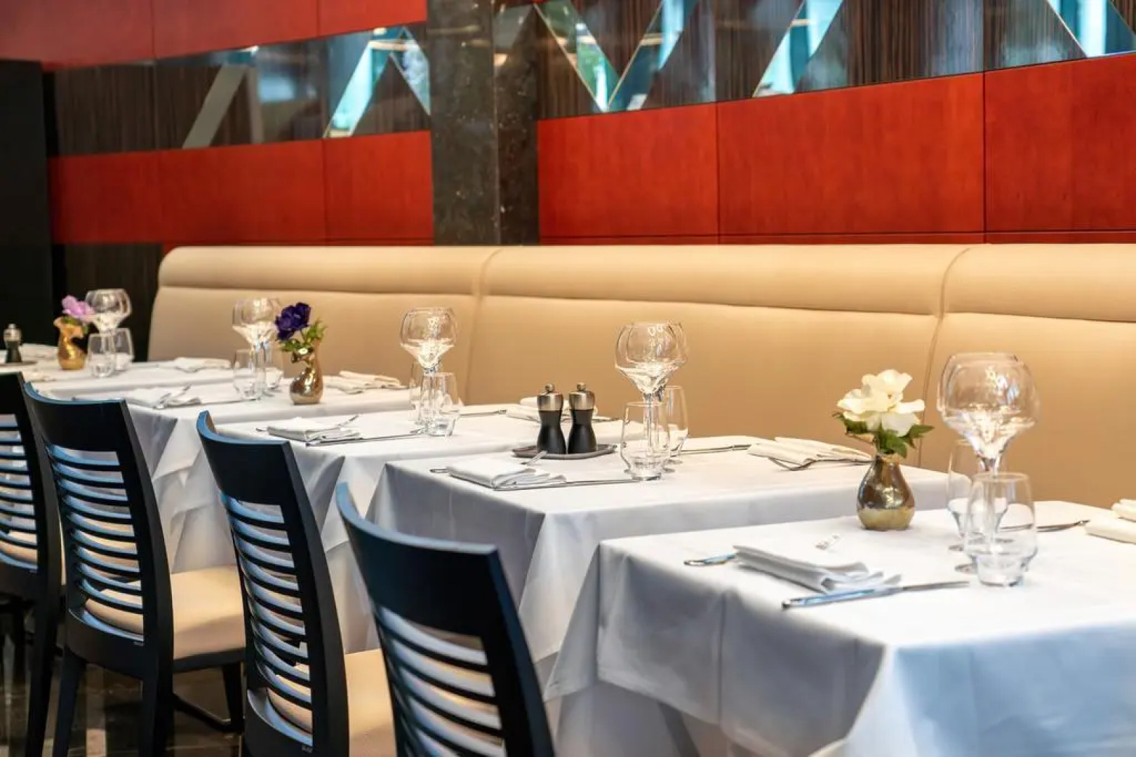 Nash Suites Airport Hotel