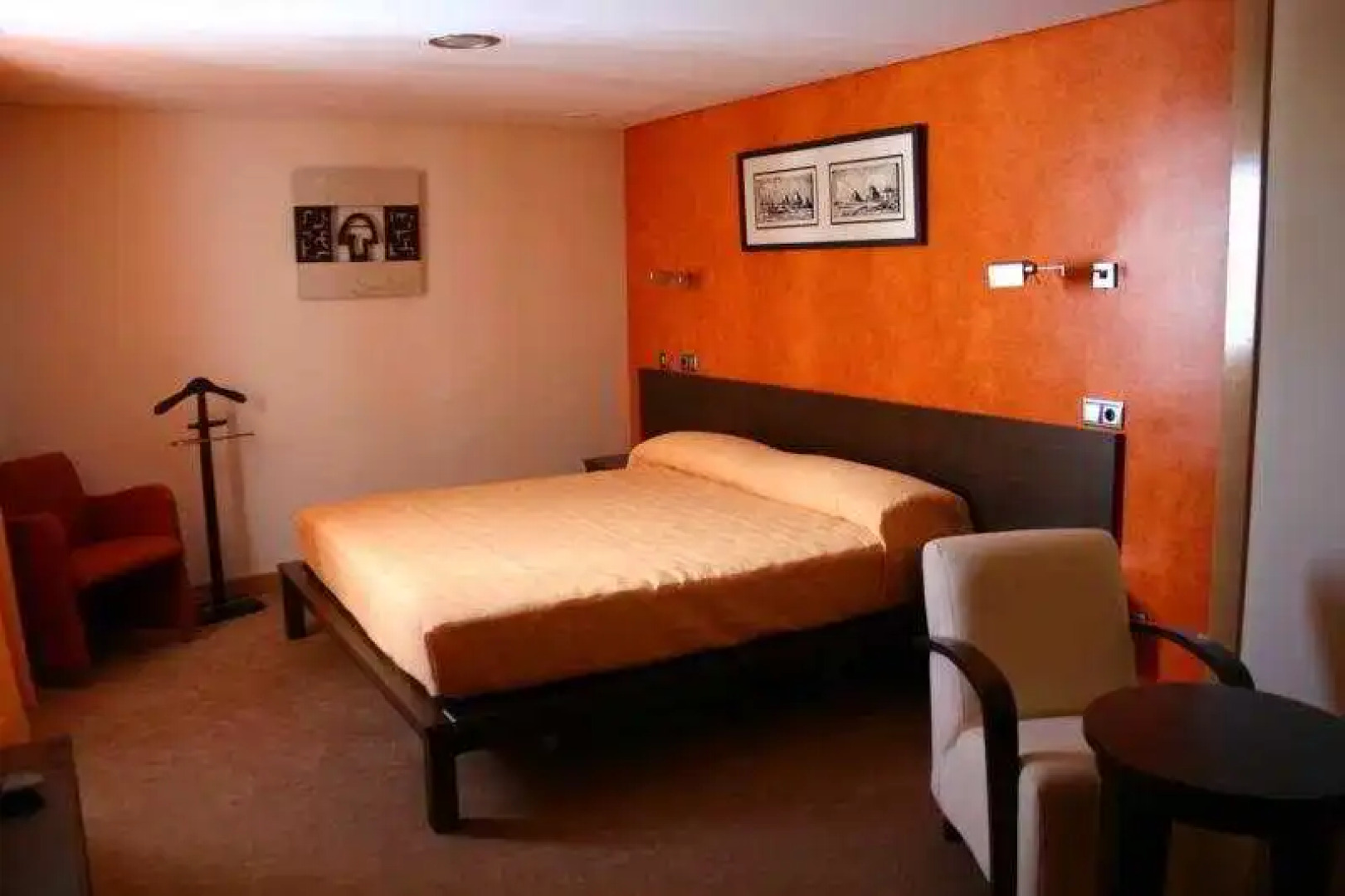 Hotel Central Yuncos