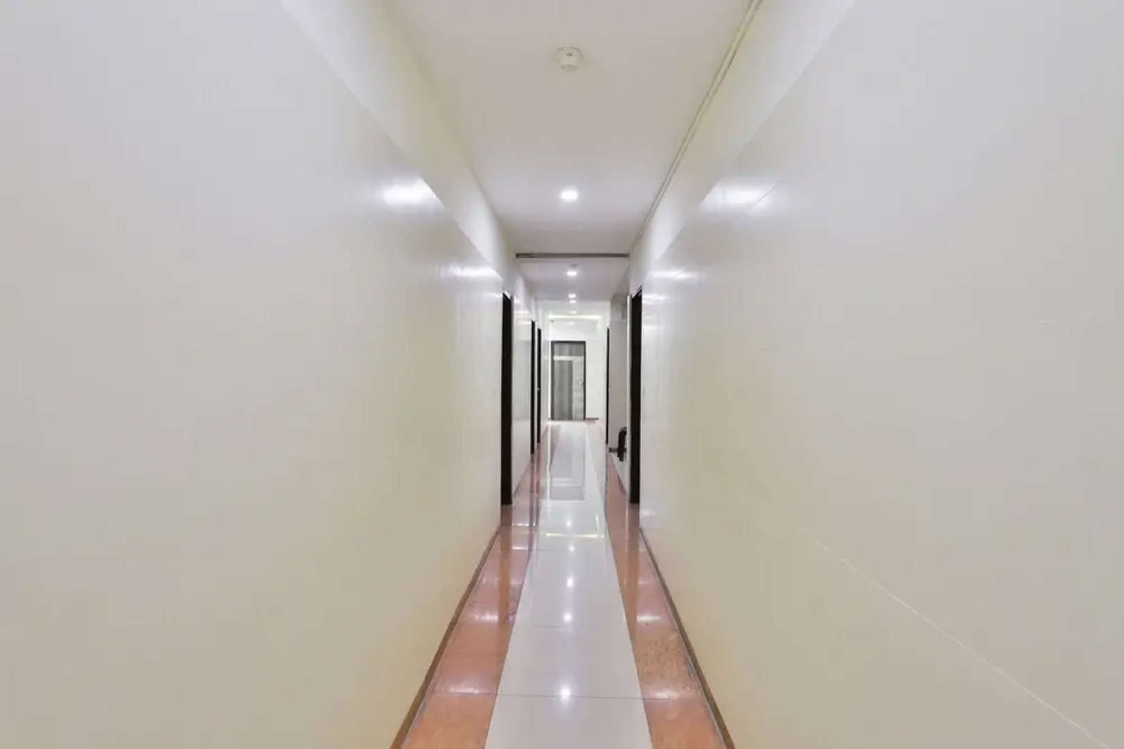 OYO 22841 Hotel Prime Inn