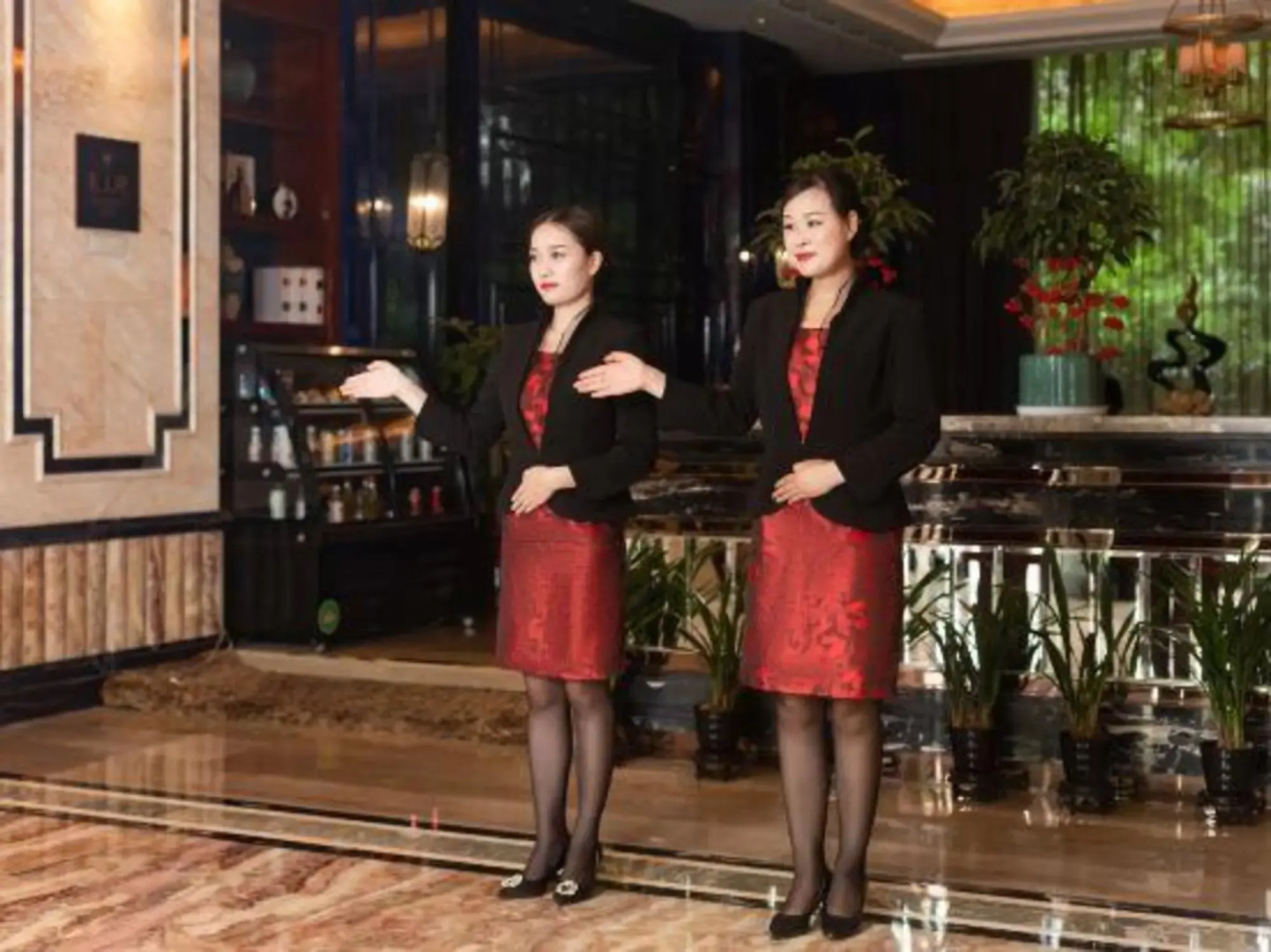 Celebrity Deyang Hotel