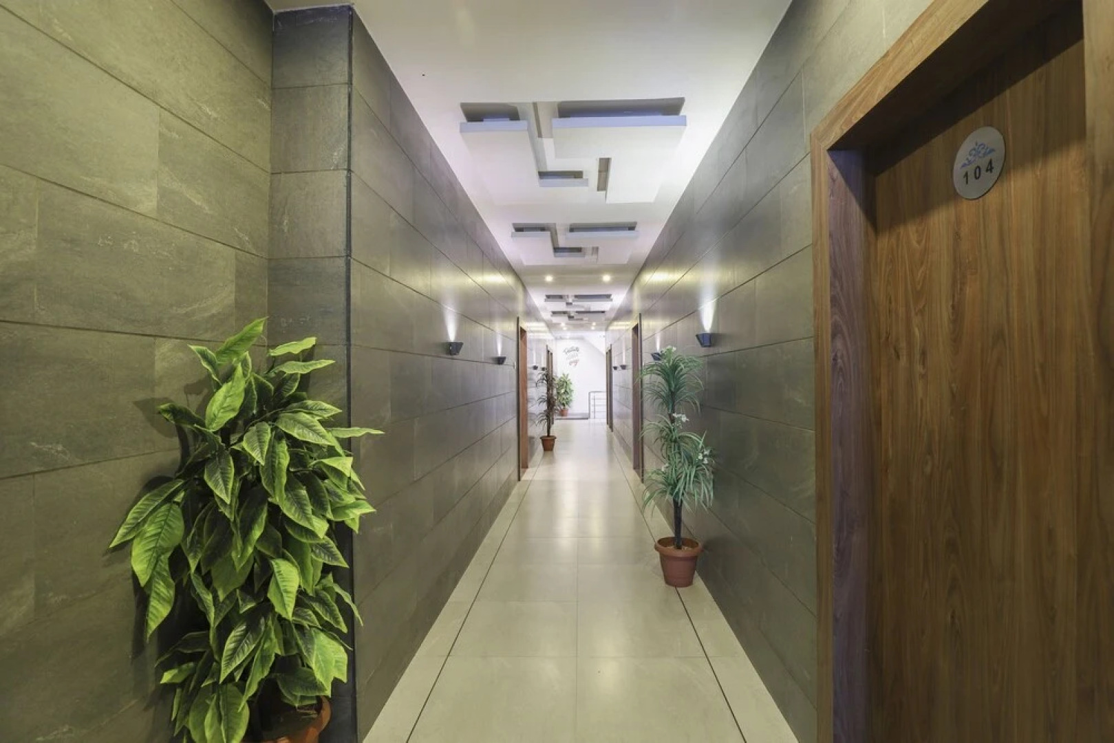 Capital O 48764 Apple Residency