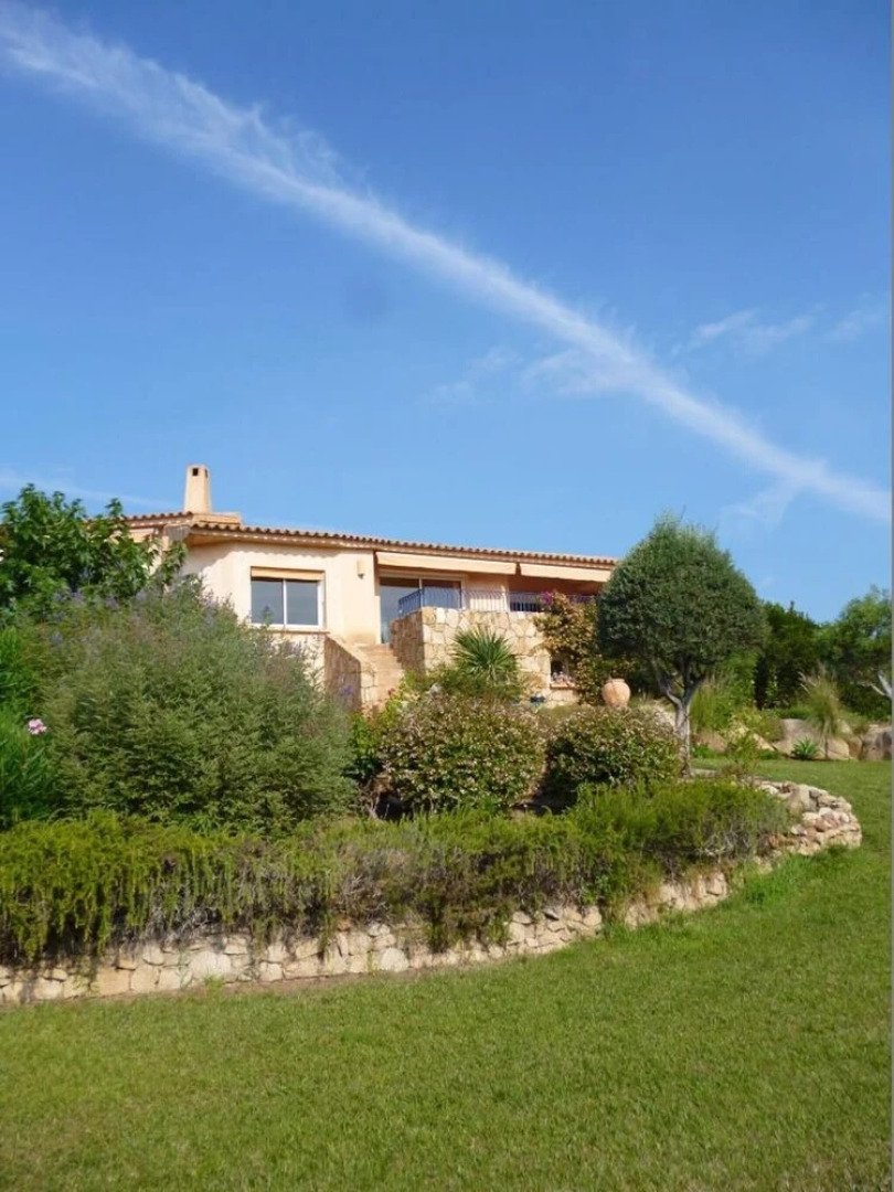 House With 4 Bedrooms in Sainte Lucie, With Wonderful sea View, Pool A