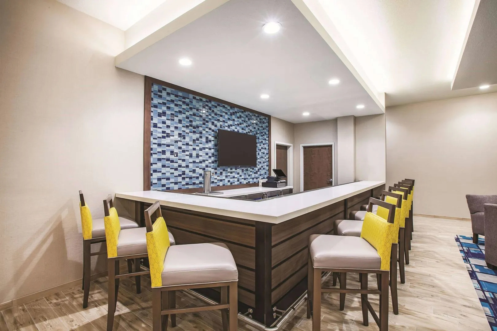 La Quinta Inn & Suites by Wyndham Wichita Northeast