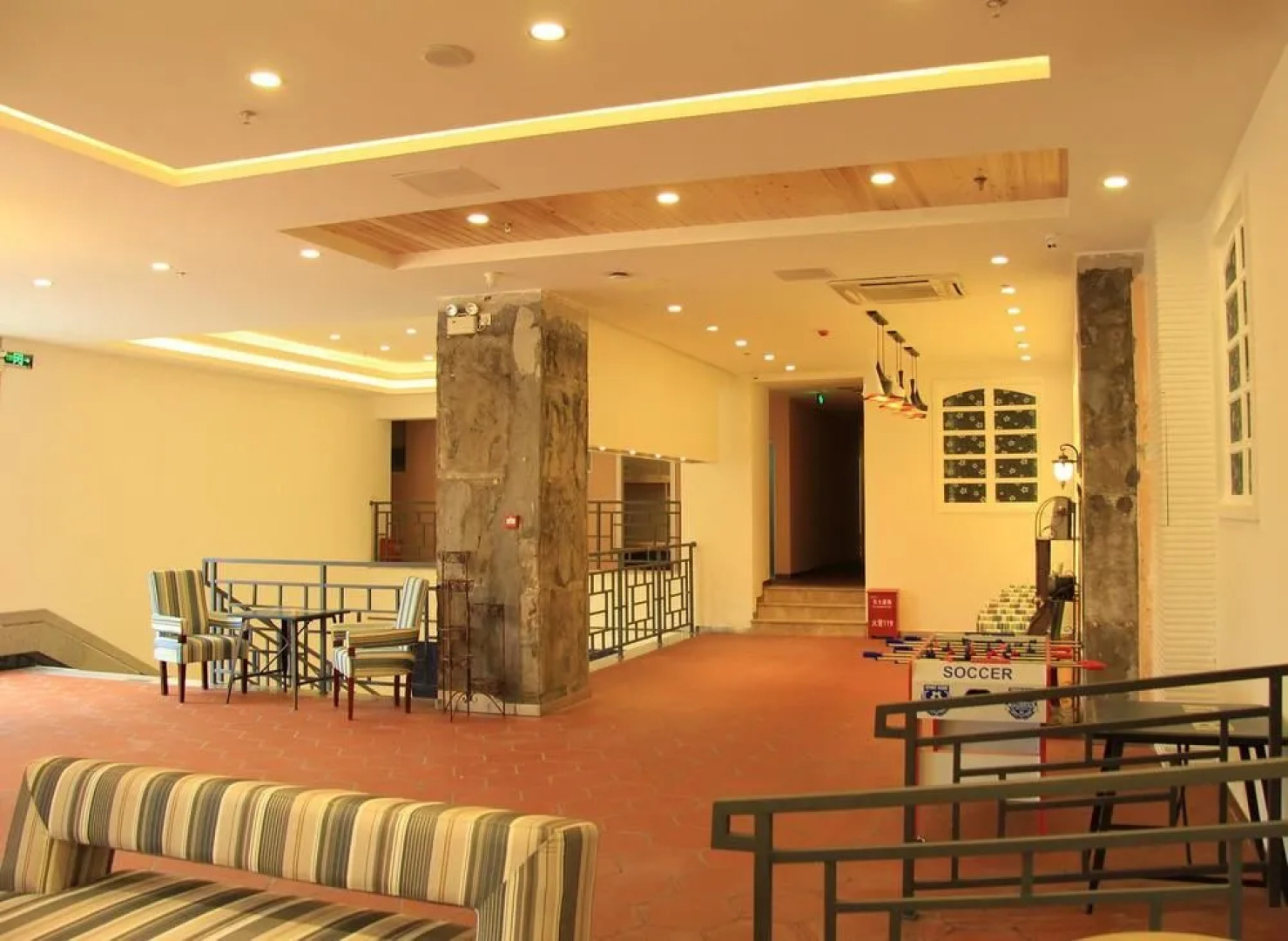 Nanhu Lufei International Youth Hostel