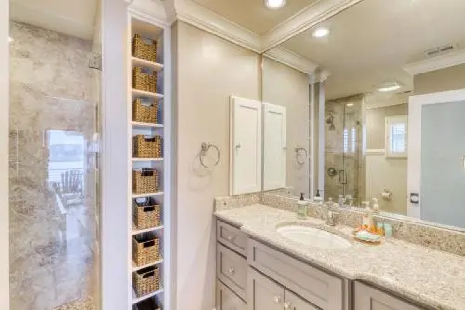 5 Inlet Cove Cottage