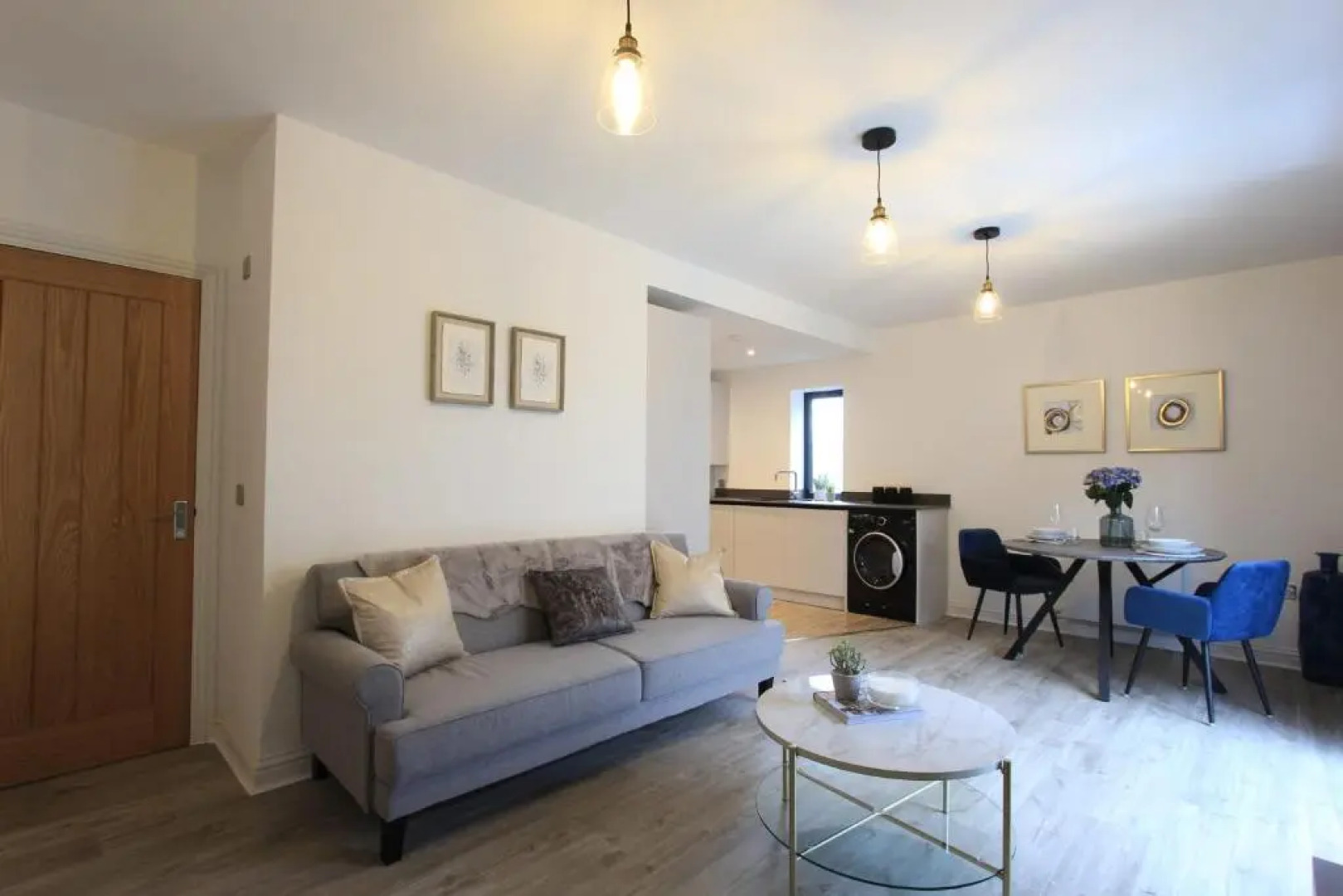 Cabot Mews Apartment 5