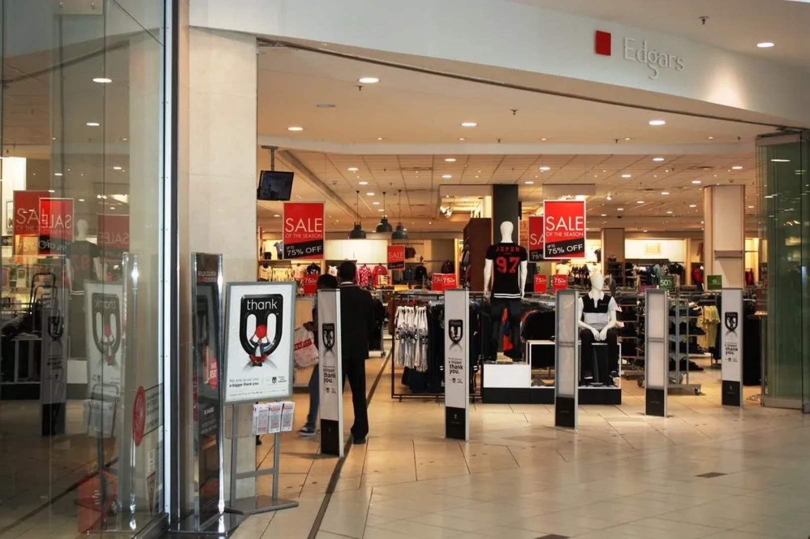 Hillside Executive Accommodation Maerua Mall