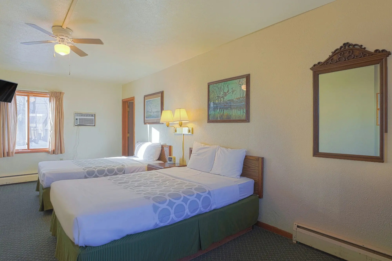 Love Hotels Silver Street By Oyo At Hurley Wi