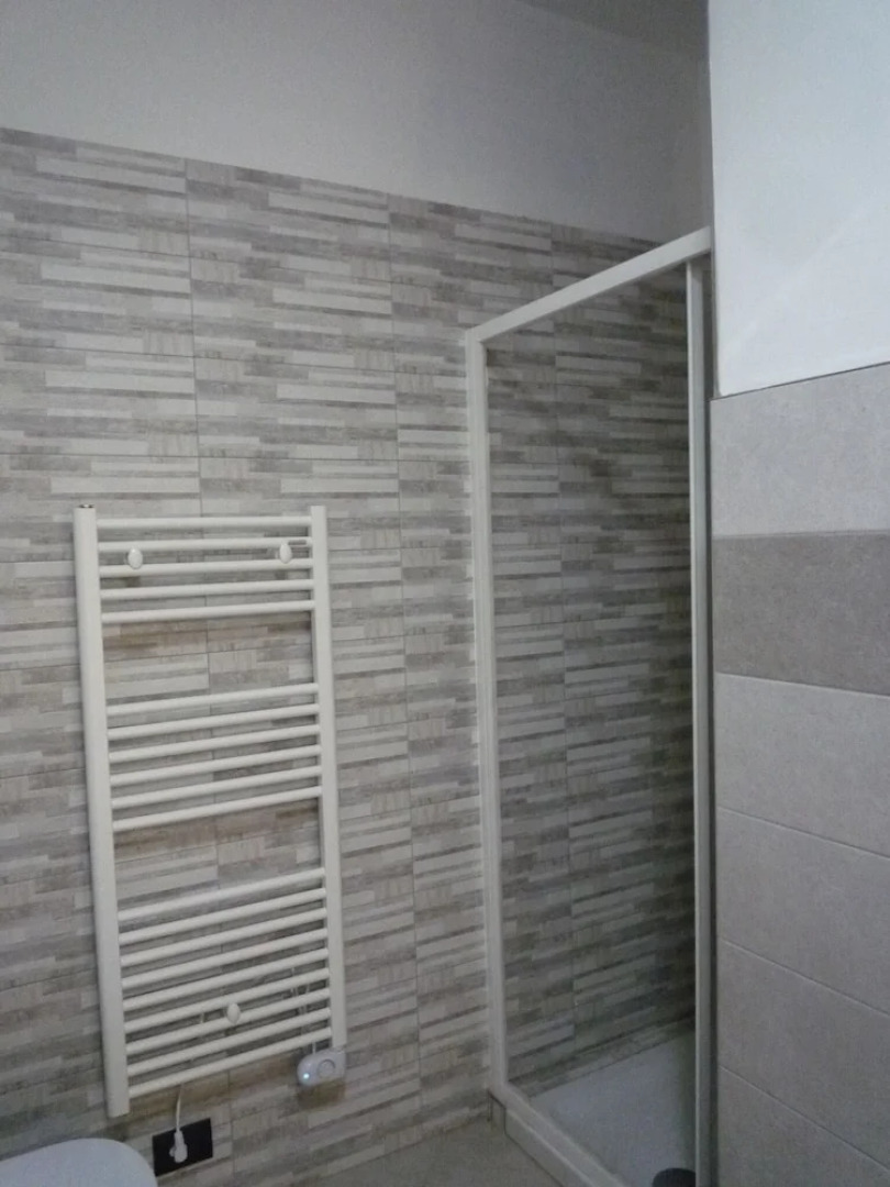 The Vigna del Parroco 2 is a House With two Apartments Located in Serralunga