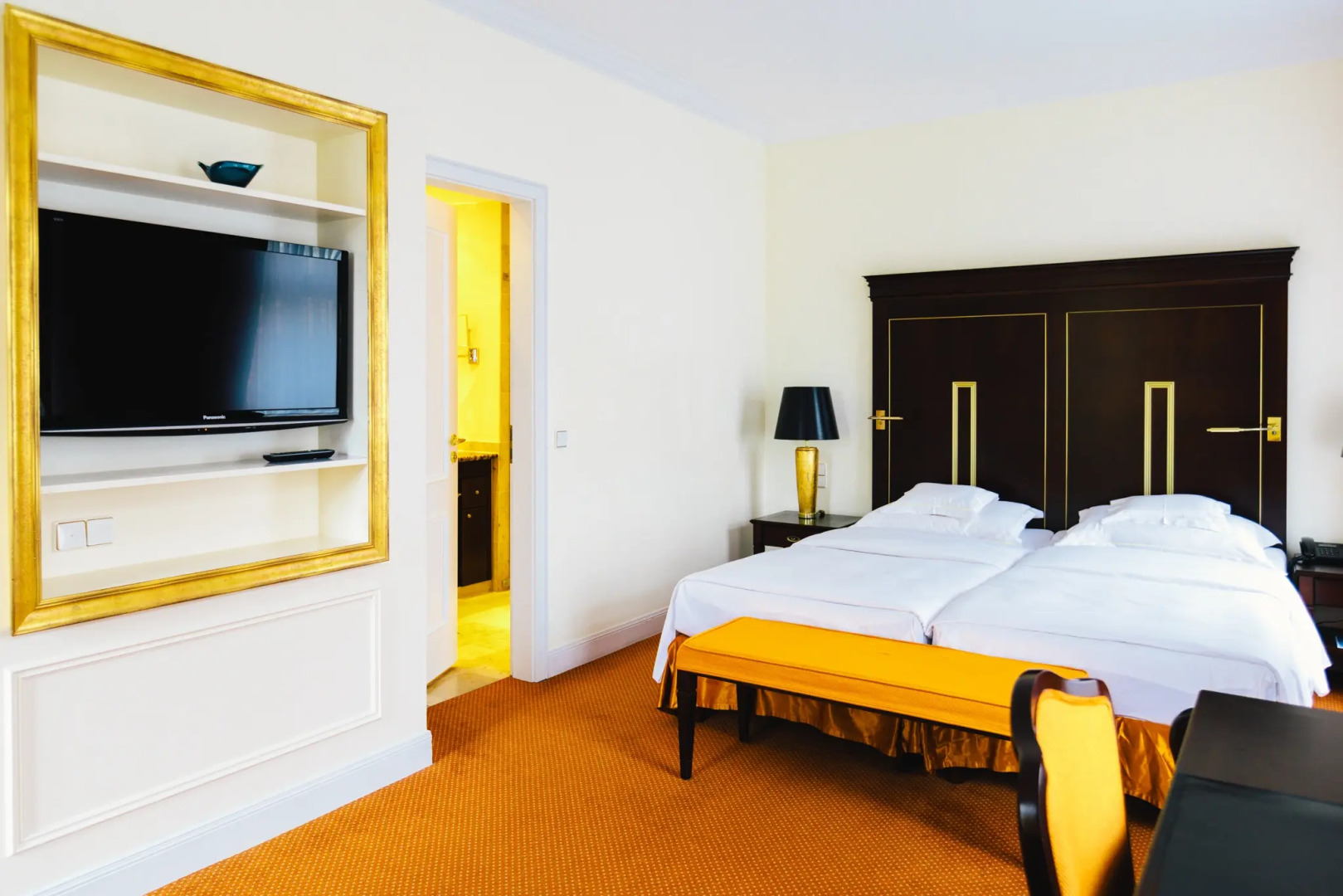 Relais & Châteaux Hotel Bülow Palais