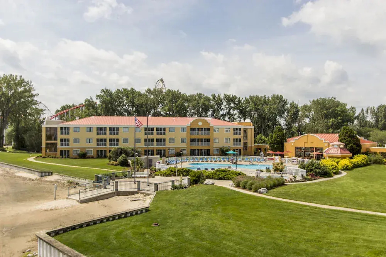 Cedar Point's Sandcastle Suites