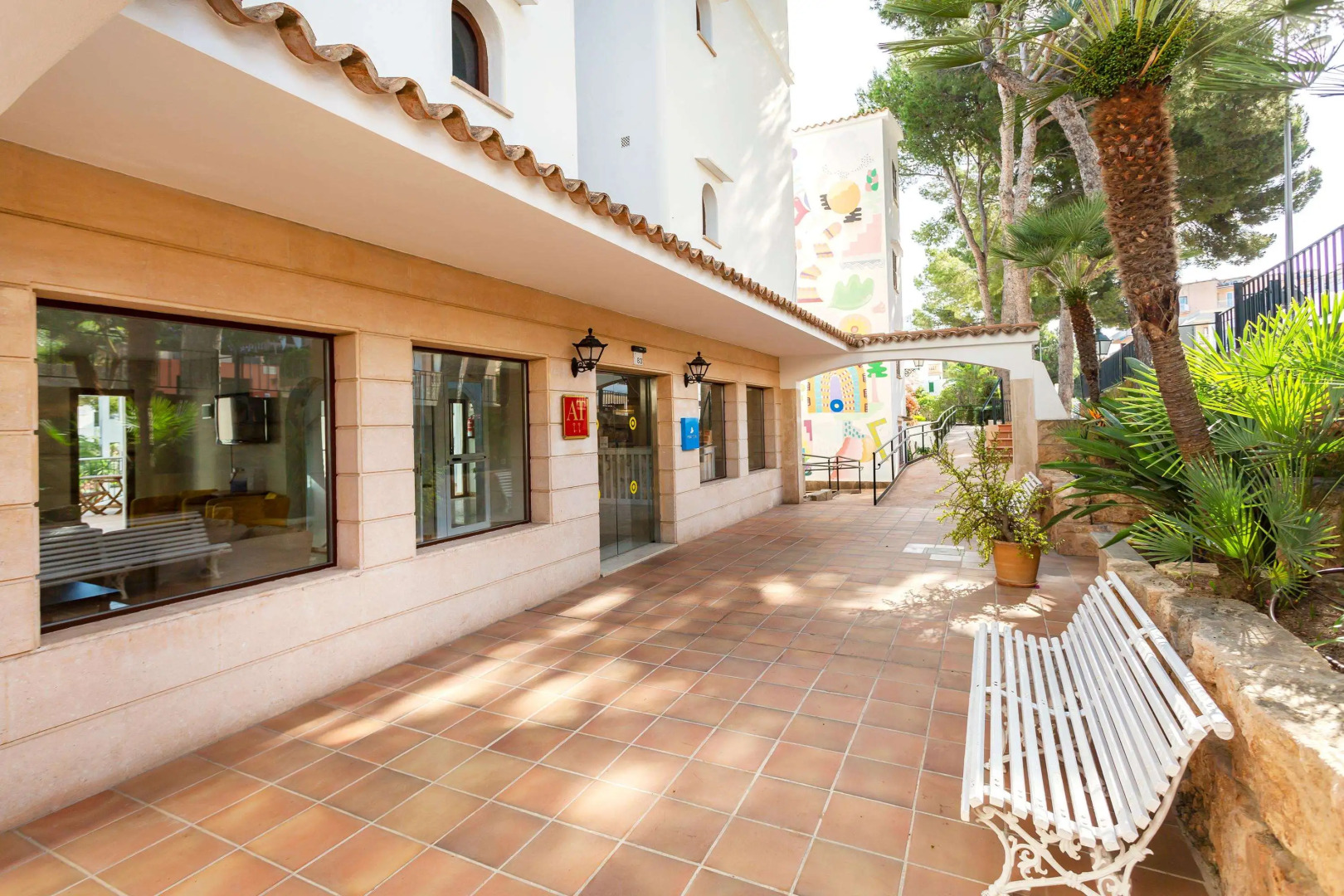 Flipflop Surfing Playa Apartments