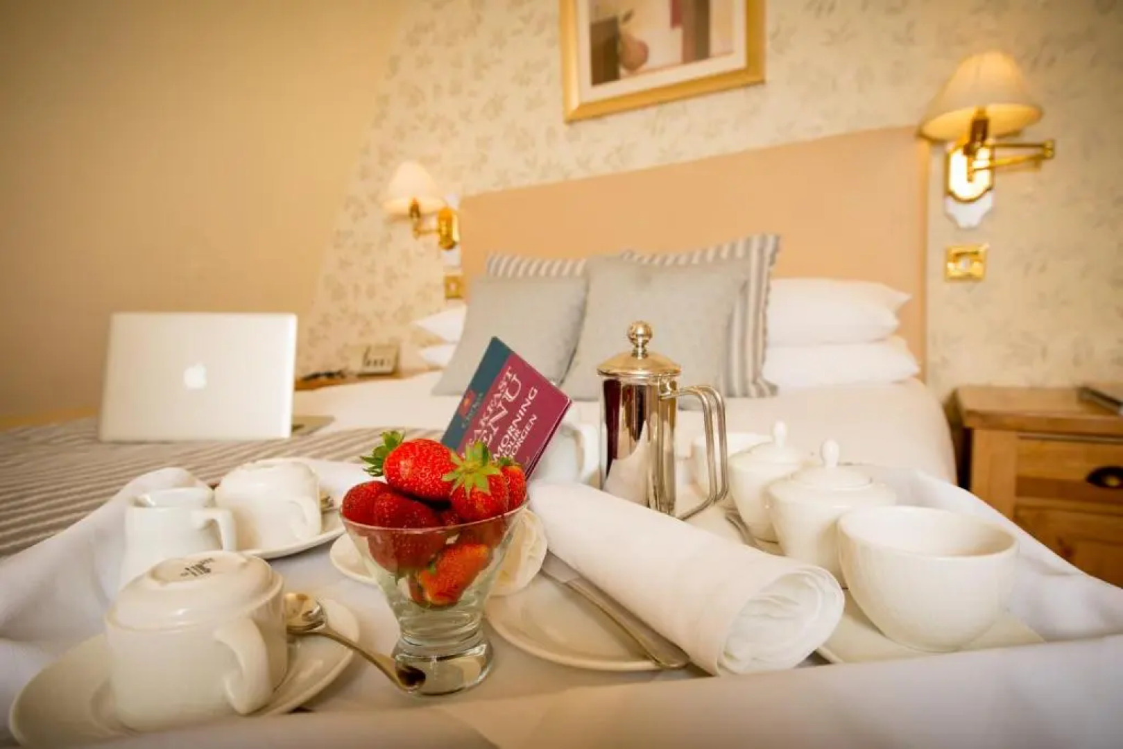 The Glen Yr Afon House Hotel